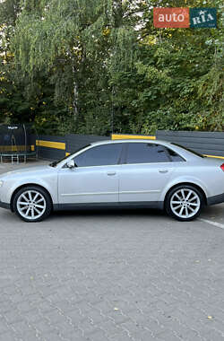 Седан Audi A4 2003 в 