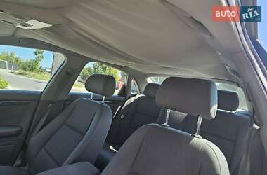 Седан Audi A4 2001 в 