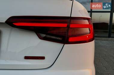 Седан Audi A4 2018 в 