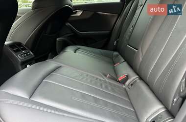 Седан Audi A4 2018 в 
