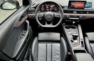 Седан Audi A4 2018 в 
