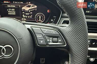 Седан Audi A4 2018 в 