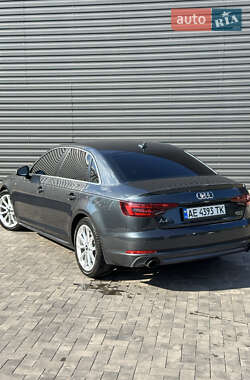 Седан Audi A4 2017 в 