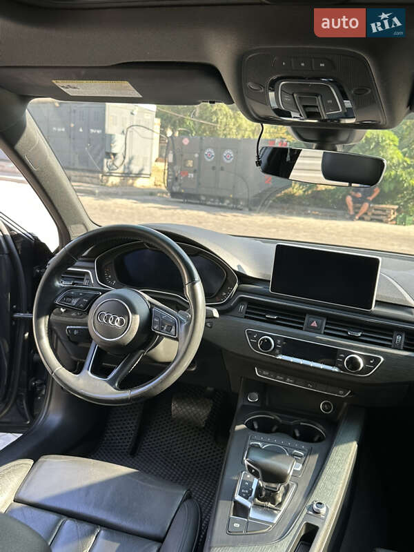 Седан Audi A4 2017 в Кривом Роге
