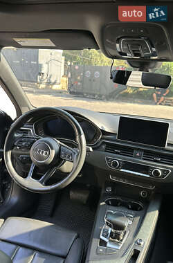 Седан Audi A4 2017 в 