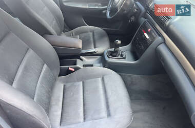 Седан Audi A4 1999 в 