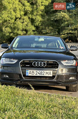 Седан Audi A4 2015 в 