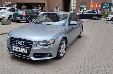 Седан Audi A4 2011 в Києві