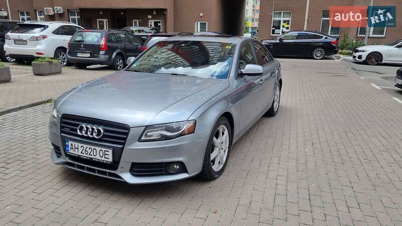 Седан Audi A4 2011 в 