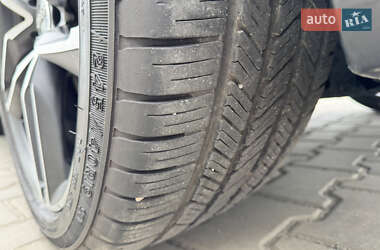 Седан Audi A4 2021 в 