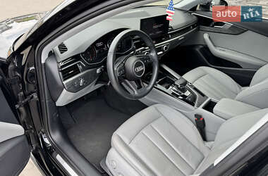 Седан Audi A4 2021 в 