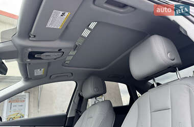 Седан Audi A4 2021 в 