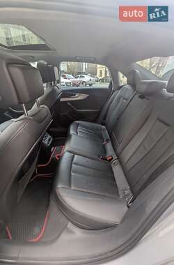 Седан Audi A4 2016 в Ивано-Франковске