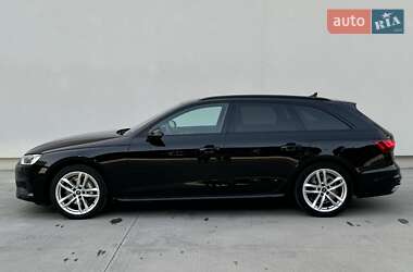 Универсал Audi A4 2022 в 