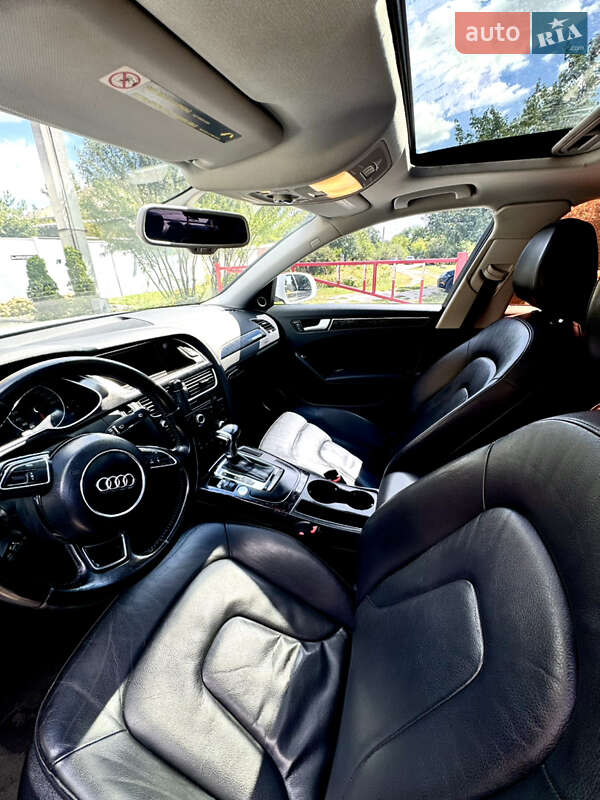 Седан Audi A4 2013 в Харькове
