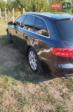 Универсал Audi A4 2010 в 