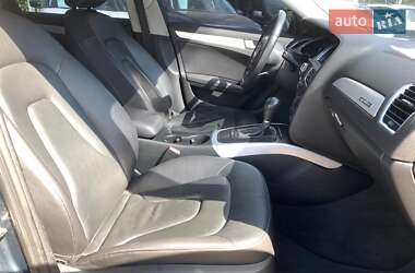 Седан Audi A4 2010 в 