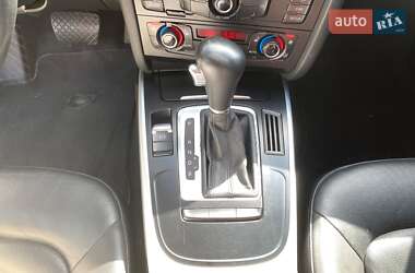 Седан Audi A4 2010 в 