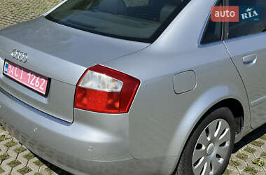 Седан Audi A4 2004 в 