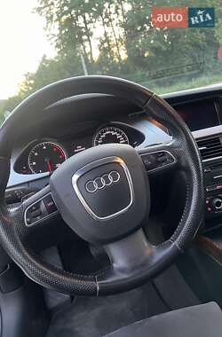 Седан Audi A4 2011 в 