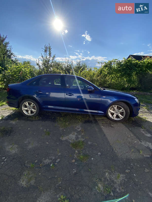 Седан Audi A4 2018 в Киеве фото 6 Седан Audi A4 2018 в Киеве