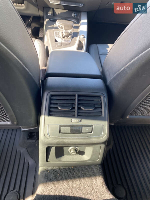 Седан Audi A4 2018 в Киеве фото 18 Седан Audi A4 2018 в Киеве