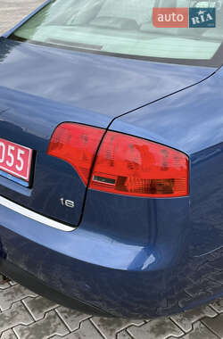 Седан Audi A4 2005 в 