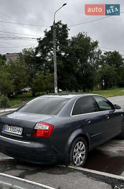 Седан Audi A4 2001 в 