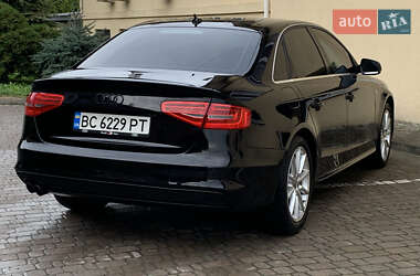 Седан Audi A4 2014 в 
