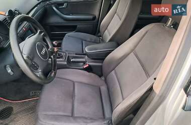 Седан Audi A4 2002 в 