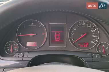 Седан Audi A4 2002 в 