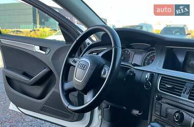 Седан Audi A4 2010 в 