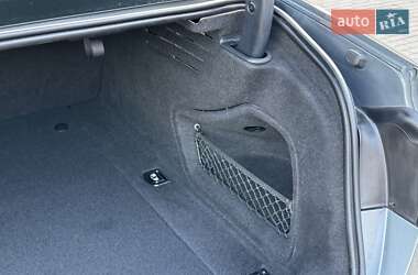 Седан Audi A4 2017 в 