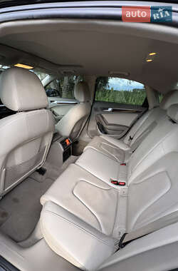 Седан Audi A4 2011 в 