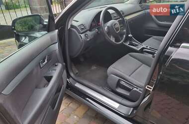 Универсал Audi A4 2004 в 