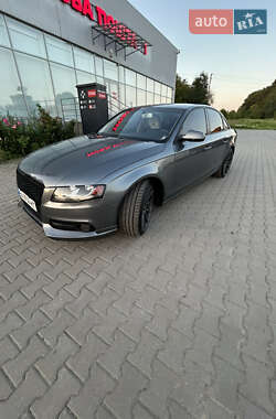 Седан Audi A4 2012 в 