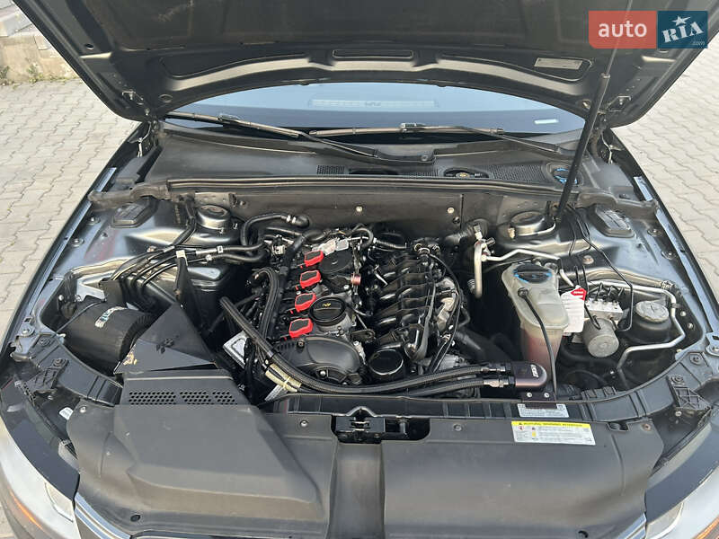 Седан Audi A4 2012 в Хмельницком