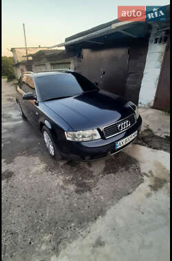 Универсал Audi A4 2003 в 