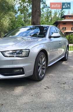Седан Audi A4 2015 в Києві