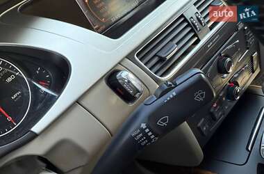 Седан Audi A4 2011 в 