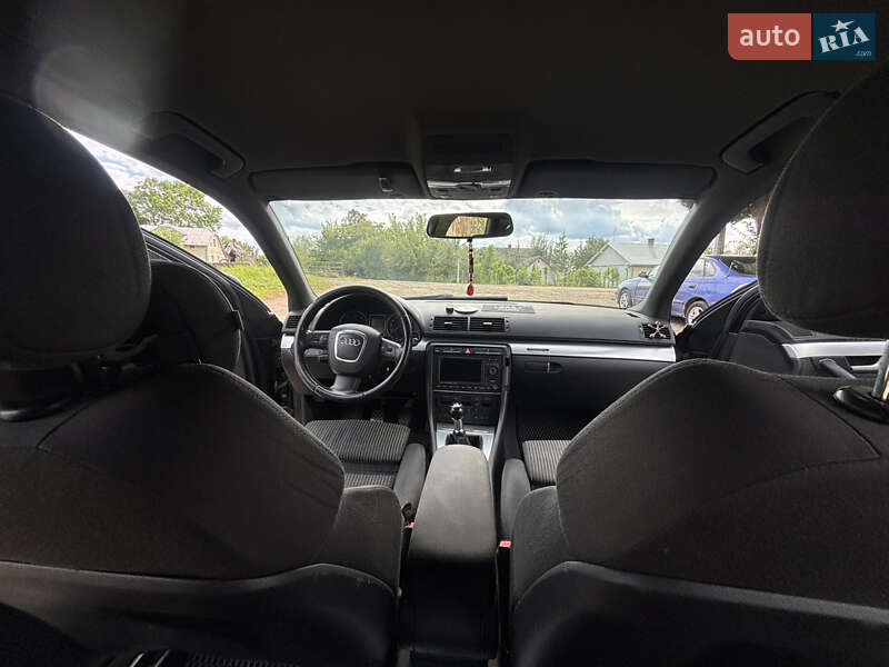 Универсал Audi A4 2007 в Хырове