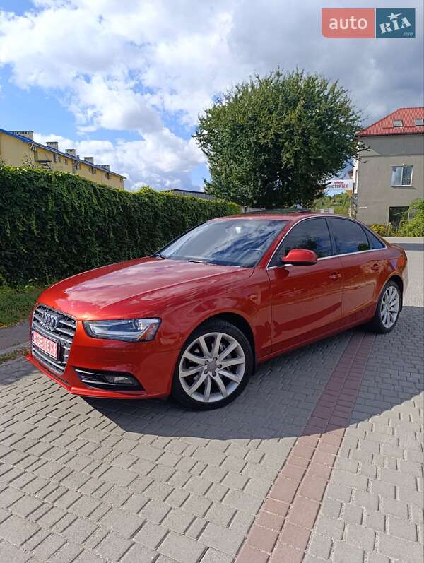 Седан Audi A4 2013 в 