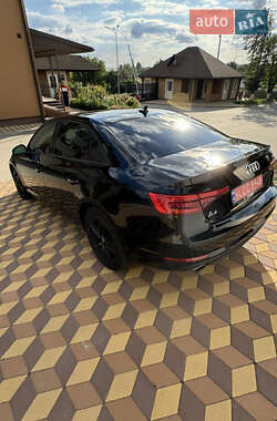 Седан Audi A4 2017 в 
