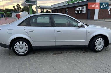 Седан Audi A4 2002 в 