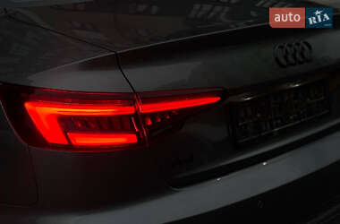 Седан Audi A4 2017 в 