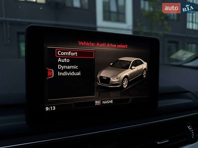 Седан Audi A4 2017 в Ровно