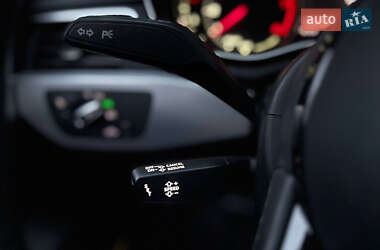 Седан Audi A4 2017 в 