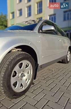Универсал Audi A4 2003 в 