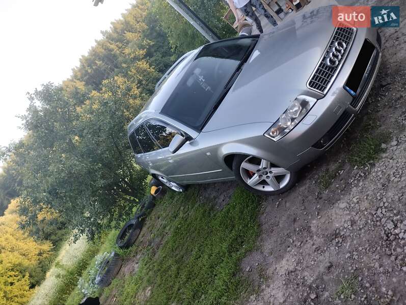 Универсал Audi A4 2004 в 