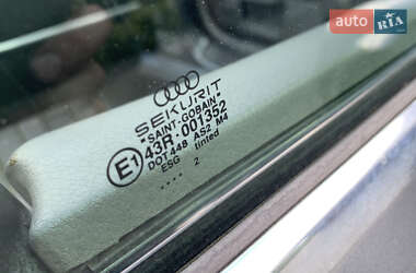 Седан Audi A4 2002 в 